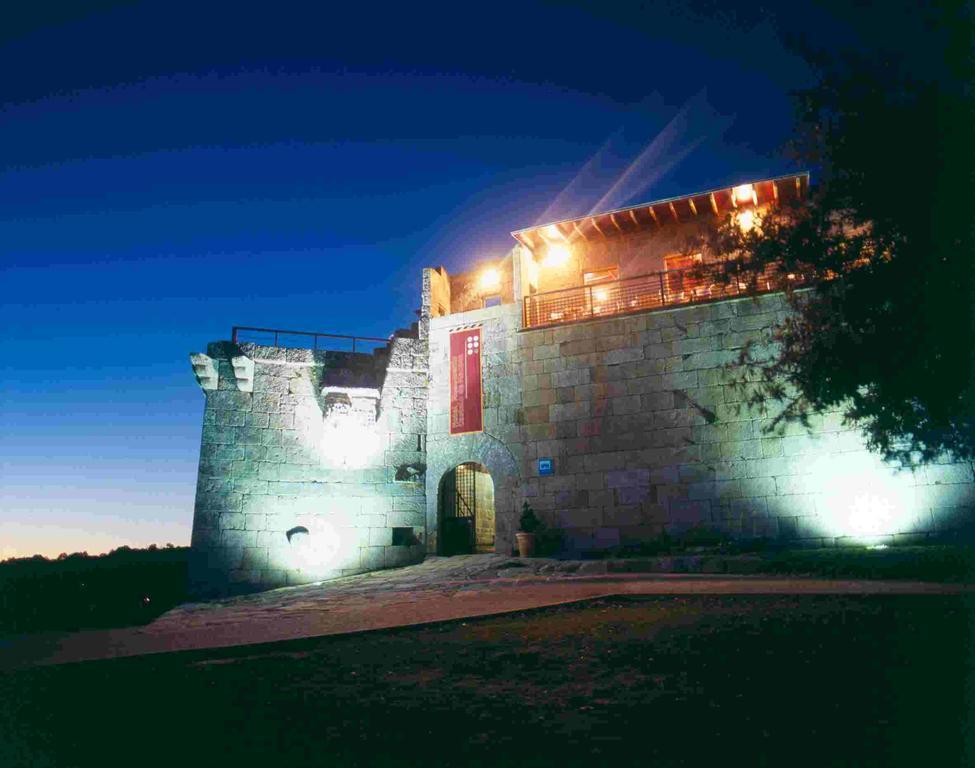 Hotel Monumento Castelo De Maceda ภายนอก รูปภาพ